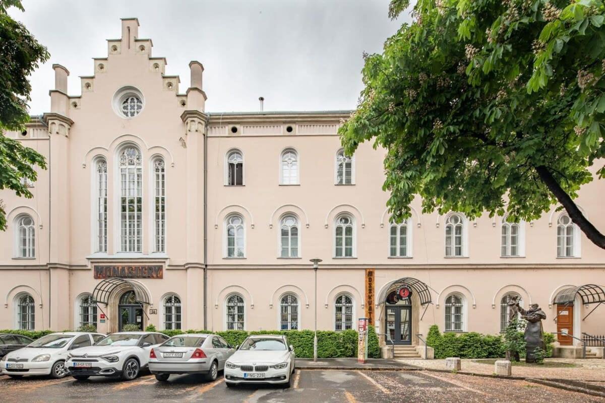 Castle View - New - Romantic Budapest Exterior foto